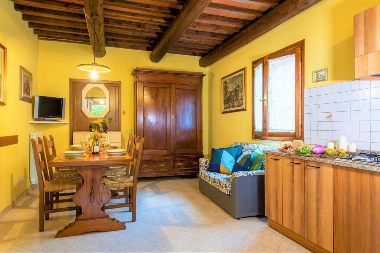 Hostly - Country House Donoratico - Only For Families Екстер'єр фото