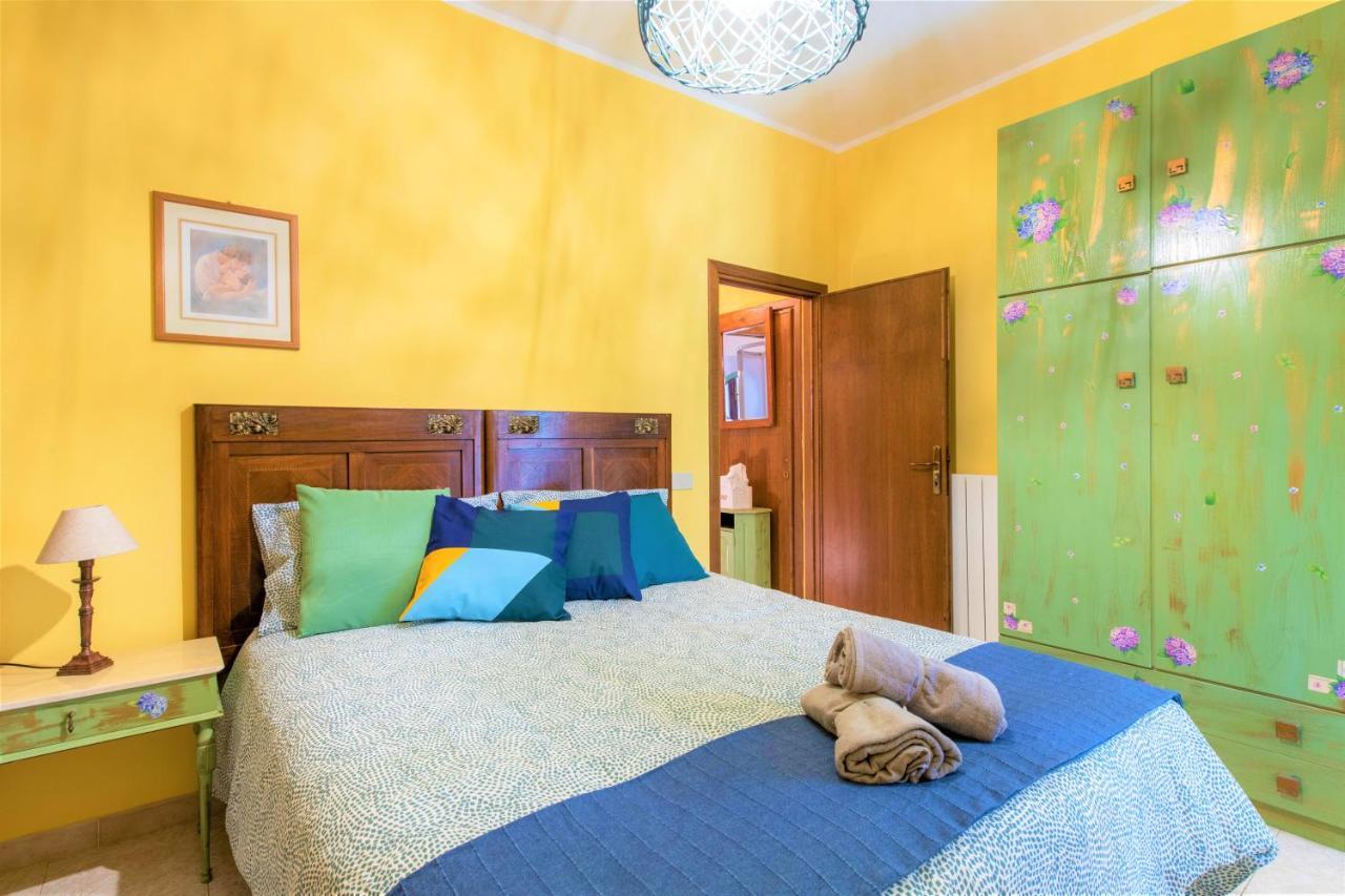 Hostly - Country House Donoratico - Only For Families Екстер'єр фото