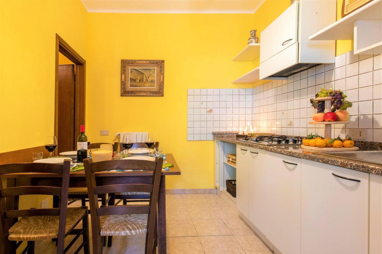 Hostly - Country House Donoratico - Only For Families Екстер'єр фото