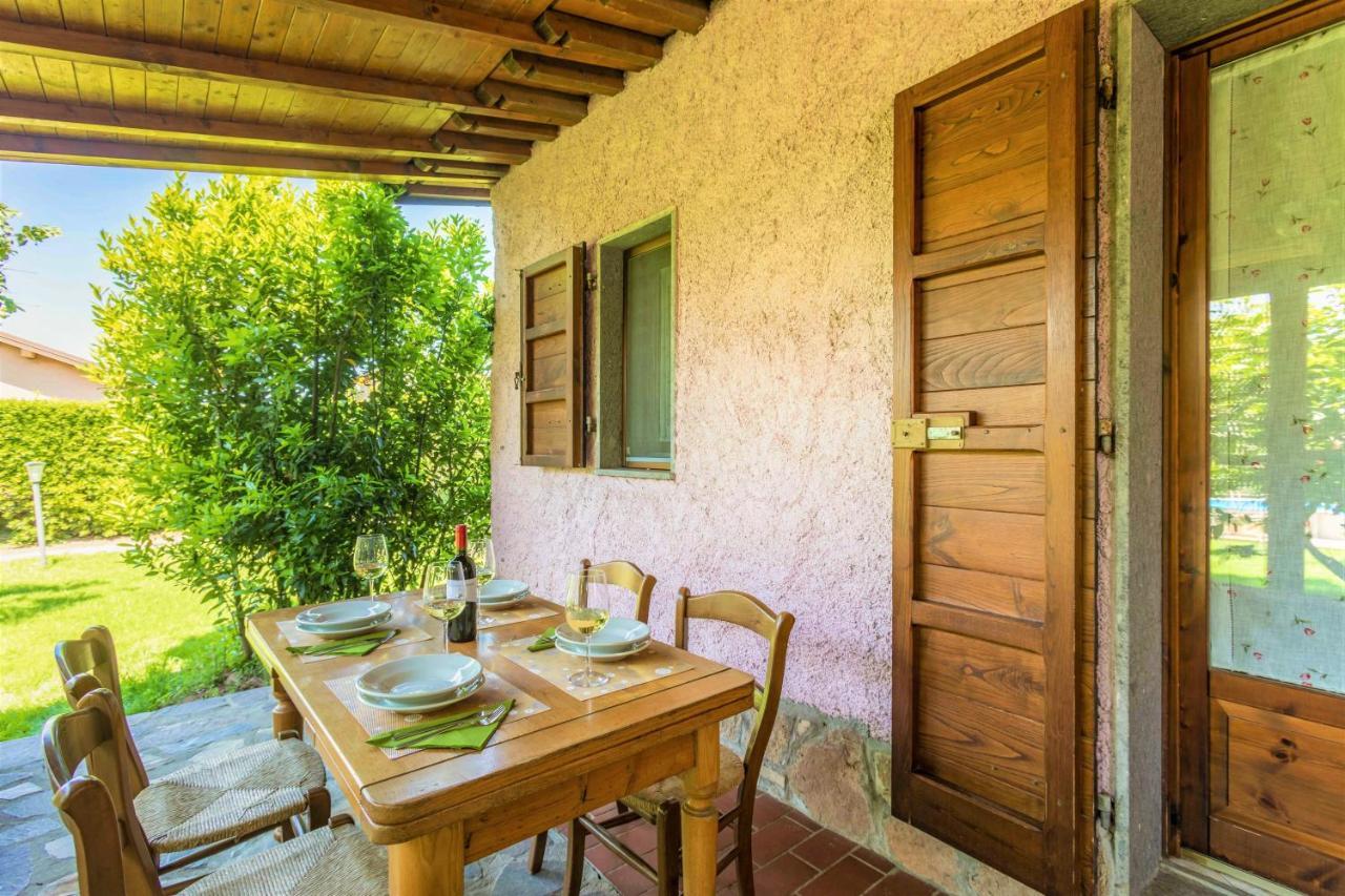 Hostly - Country House Donoratico - Only For Families Екстер'єр фото