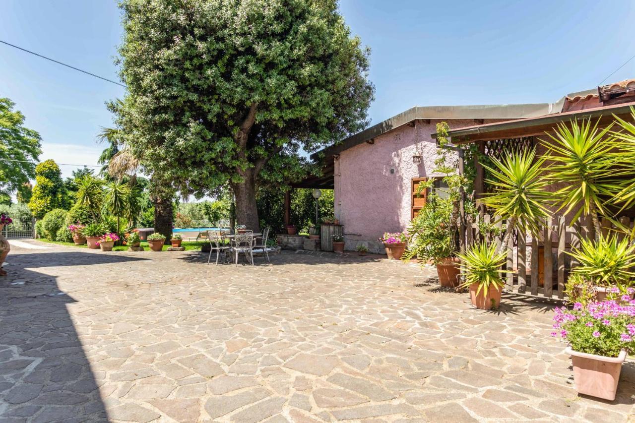 Hostly - Country House Donoratico - Only For Families Екстер'єр фото